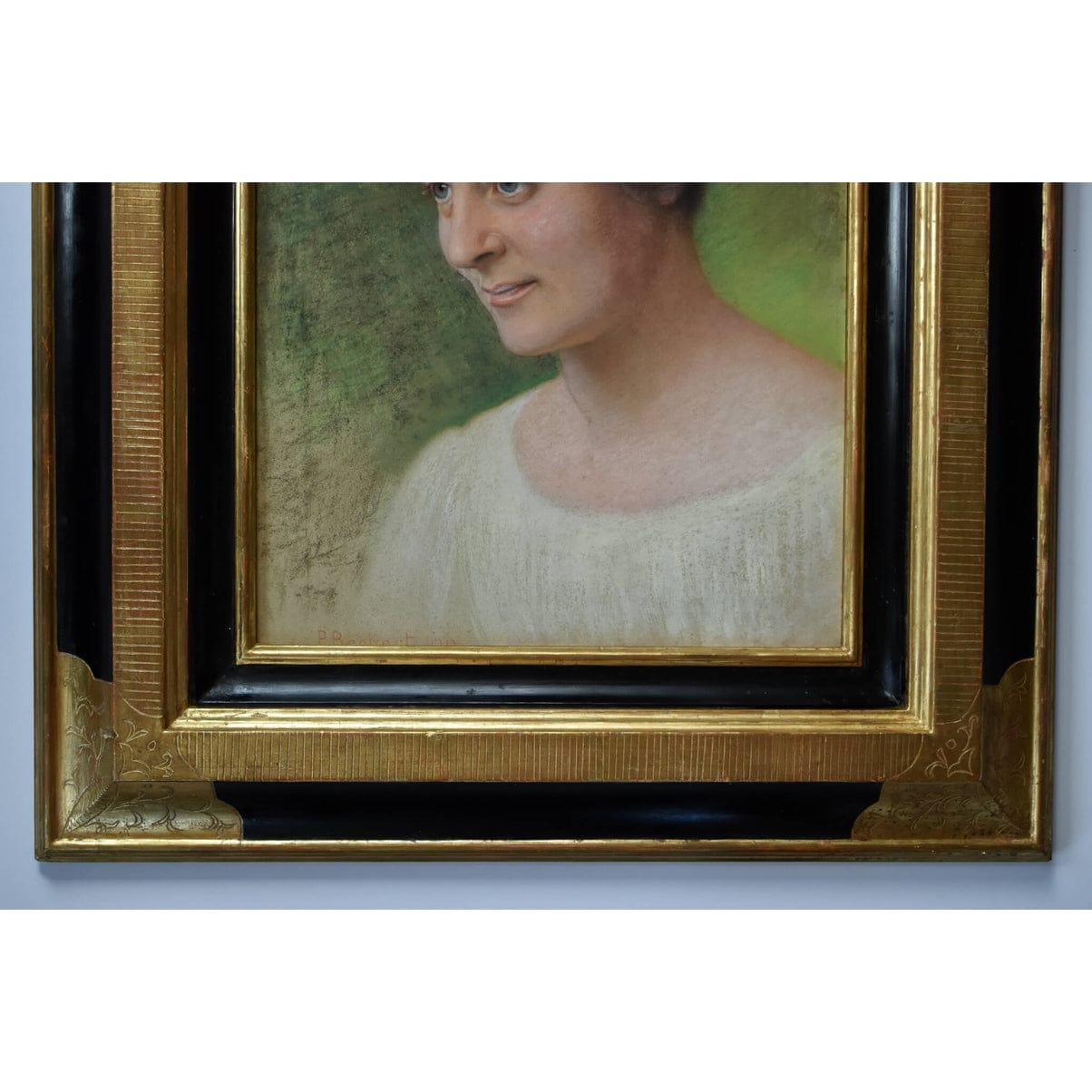 Original 1919 pastel portrait of elegant woman by German artist August Paul Beckert, showcasing masterful technique in realistic portraiture