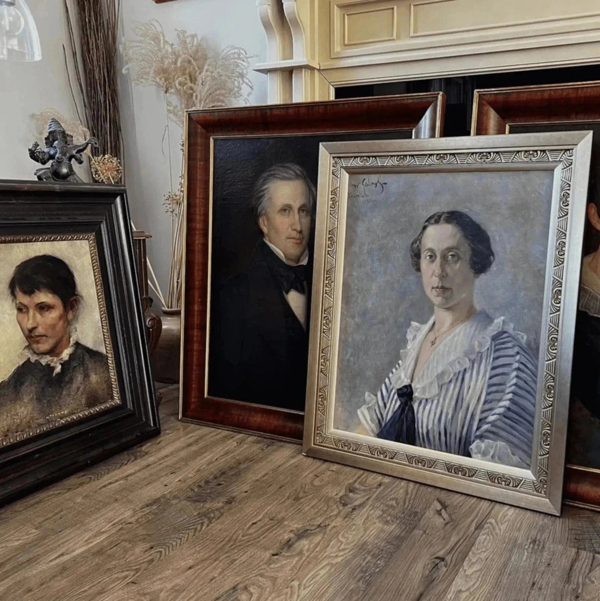 Winckelmann Gallery Instagram @winckelmanngallery 